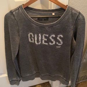 Women’s sweatshirt